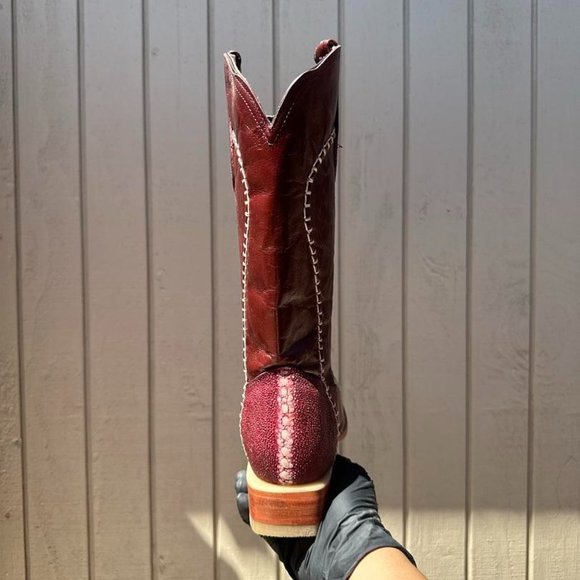 #27 Imitation Boot with Wine Stingray Finish, Weave, Model 6804 main image 5